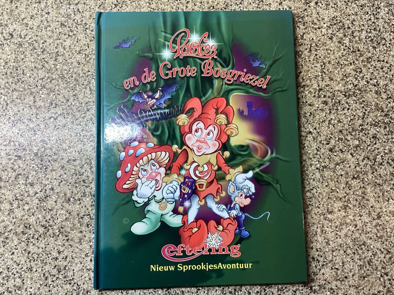 Verschillende sprookjesboekjes van de Efteling.