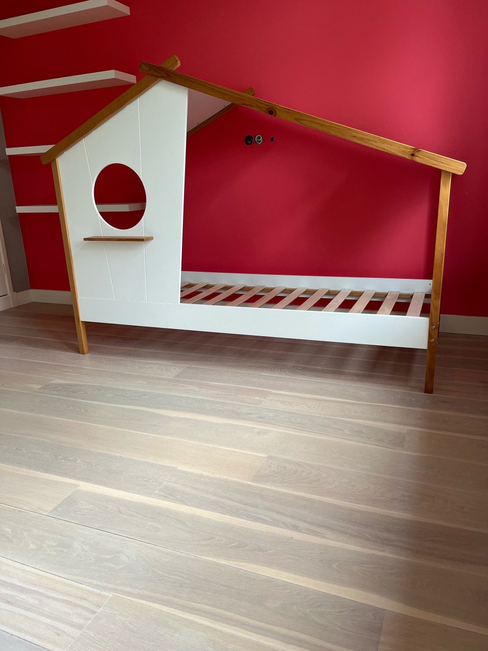 Kinderbed huisbed slaaphuis 90x200