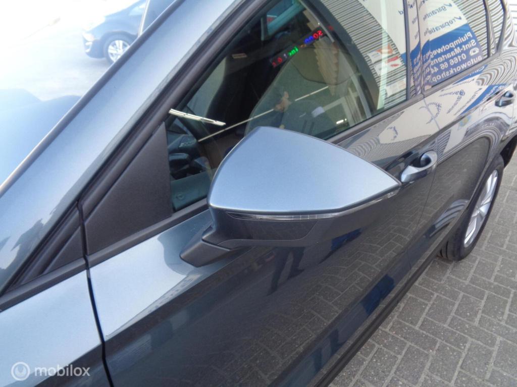 Seat Ateca 1.0 tsi style business intense/airco/led/lm velgen/apple carplay