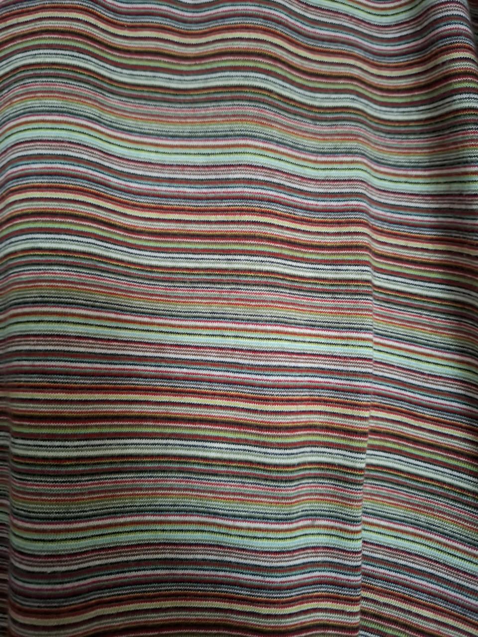 Didi gestreept shirt met grijs kantdetail langs de halslijn. L