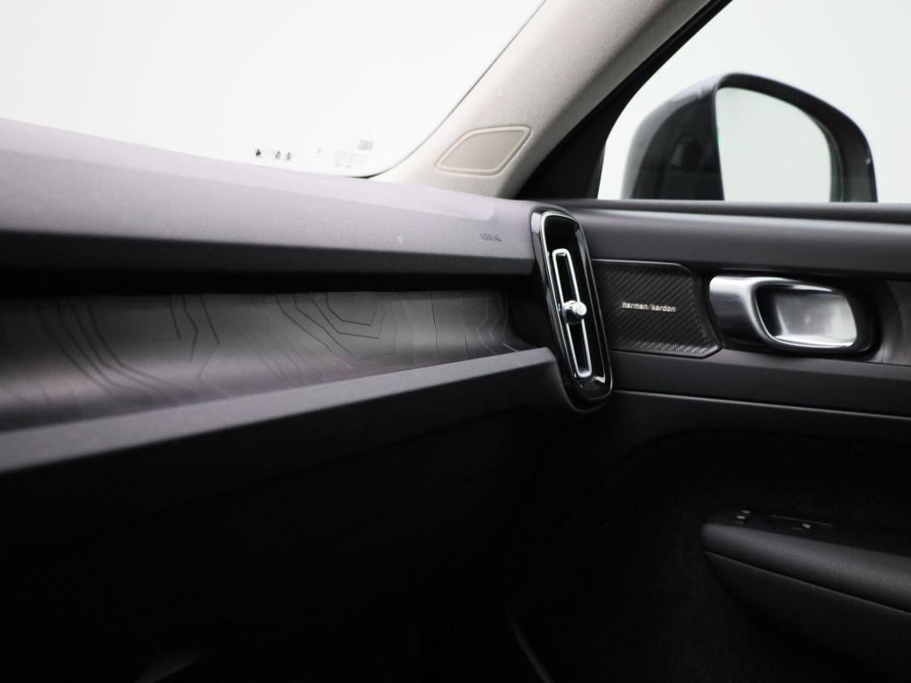 Volvo XC40 1.5 t4 plug-in hybrid plus bright | automaat | apple carplay / a