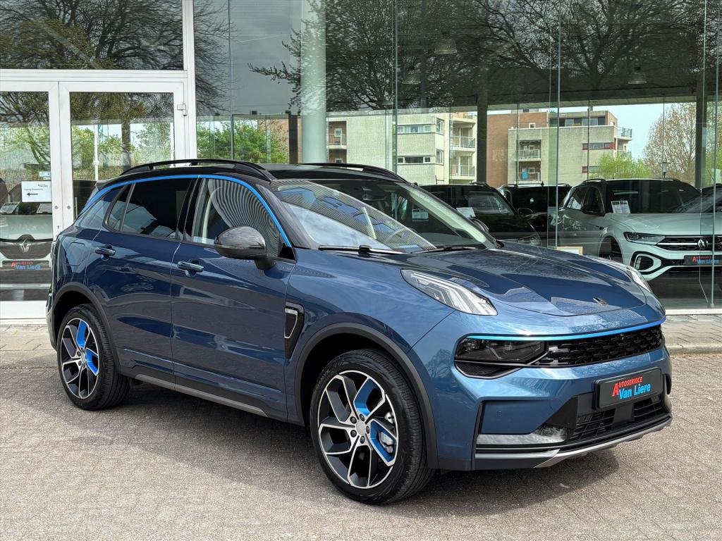 Lynk & Co 01 1.5td 261pk phev 7dcth|navi| schuifdak| 360gr camera|carplay| 