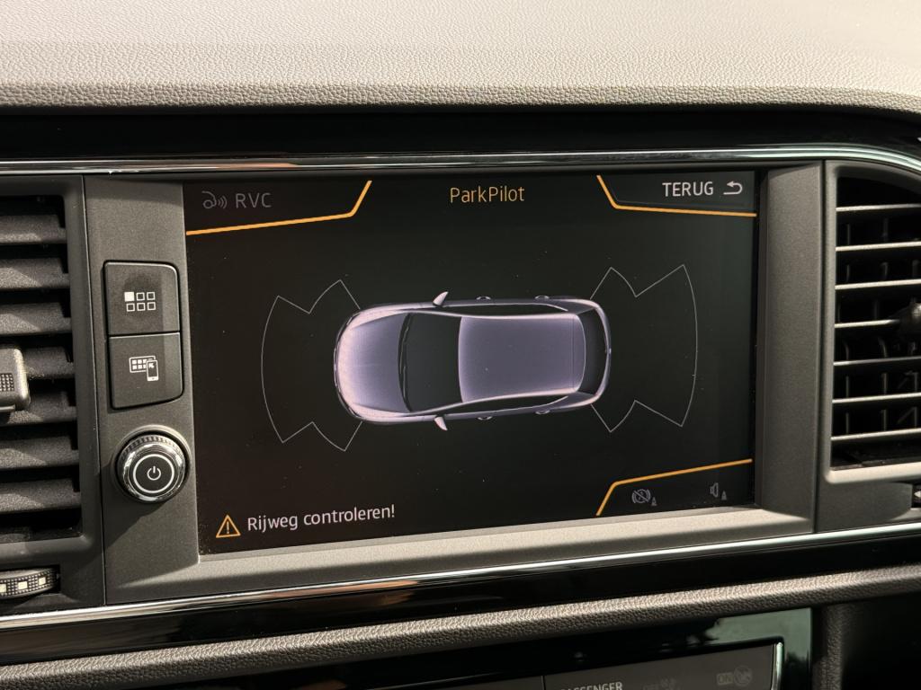 Seat Leon 1.4 ecotsi fr | stoelverwarming | half leder | seat sound | achte