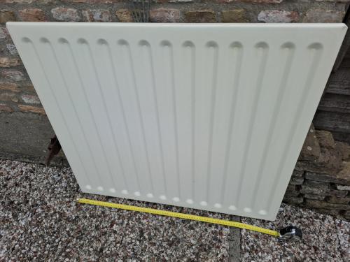 CV Radiator enkelblad 70,5cm hoog 80cm breed