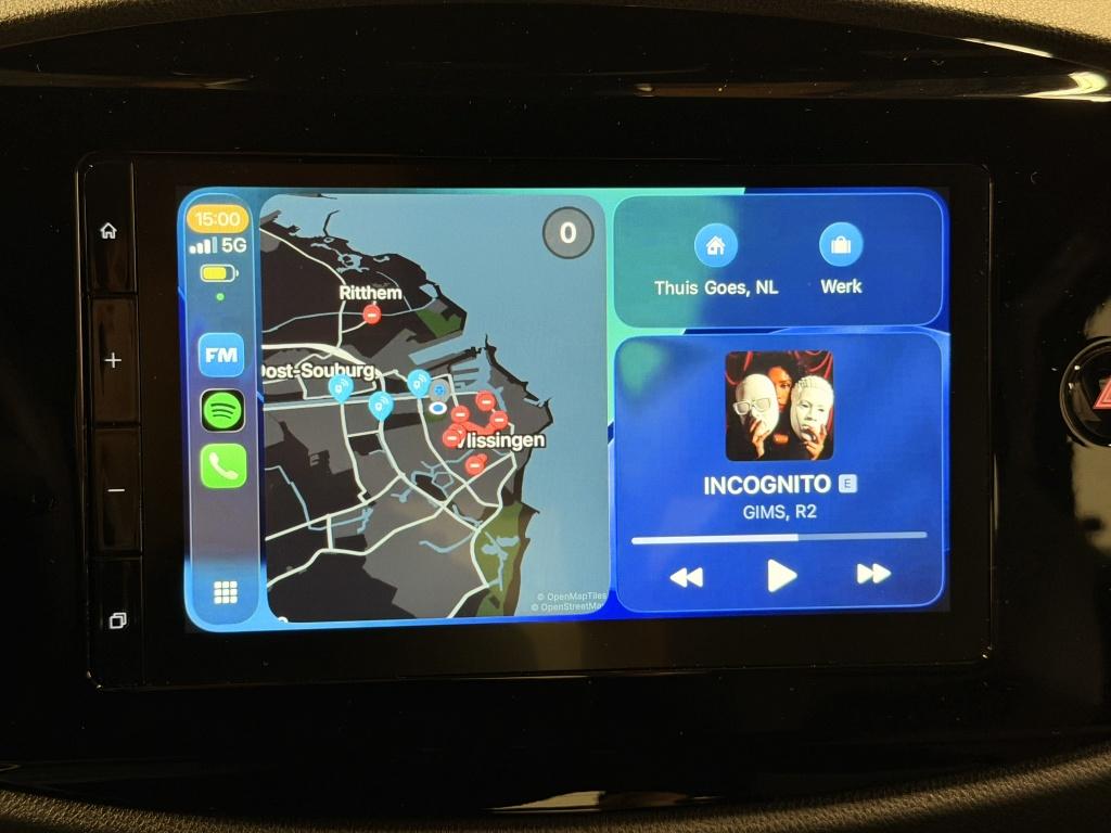 Toyota Aygo X hybrid 115 play