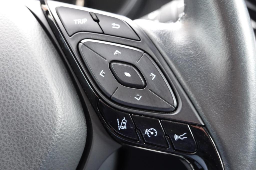 Toyota C-hr 1.8 hybrid active