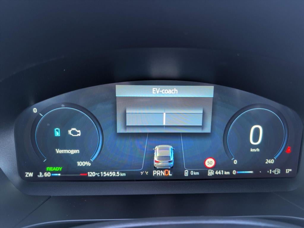 Ford Kuga 2.5 phev 243pk e-cvt st-line x | trekhaak | agr-stoelen | winterp