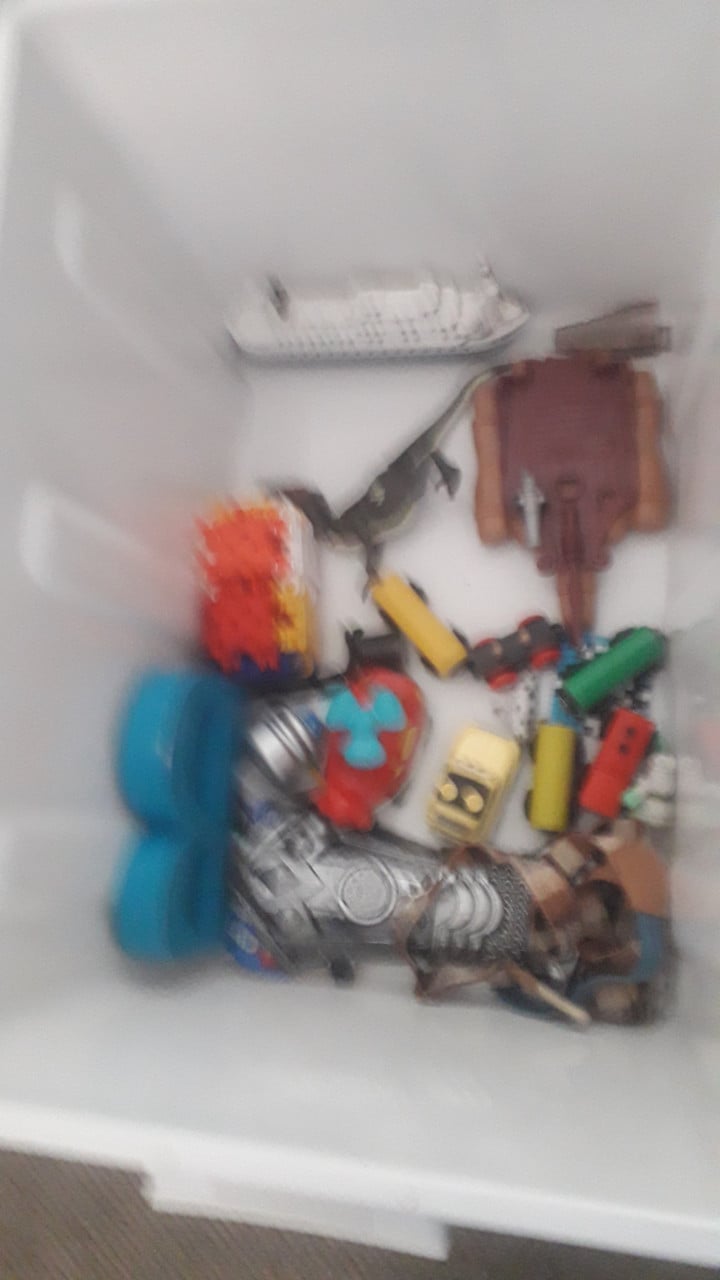Partij speelgoed en knuffels