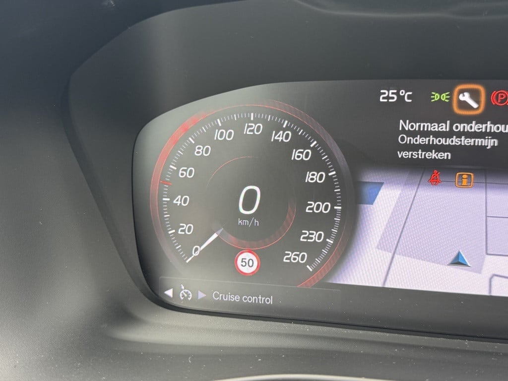 Volvo XC40 1.5 t3 r-design