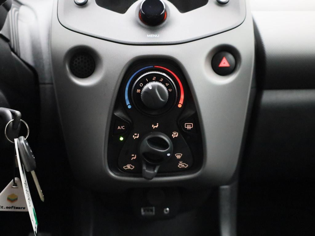 Peugeot 108 1.0 e-vti active | 5-deurs | airco | bluetooth | lage km stand