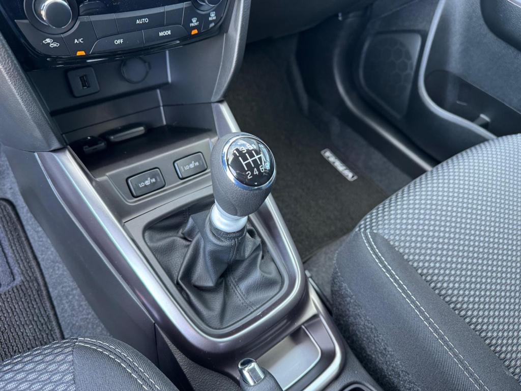 Suzuki Vitara 1.4 boosterjet smart hybrid select nieuw op voorraad met €150