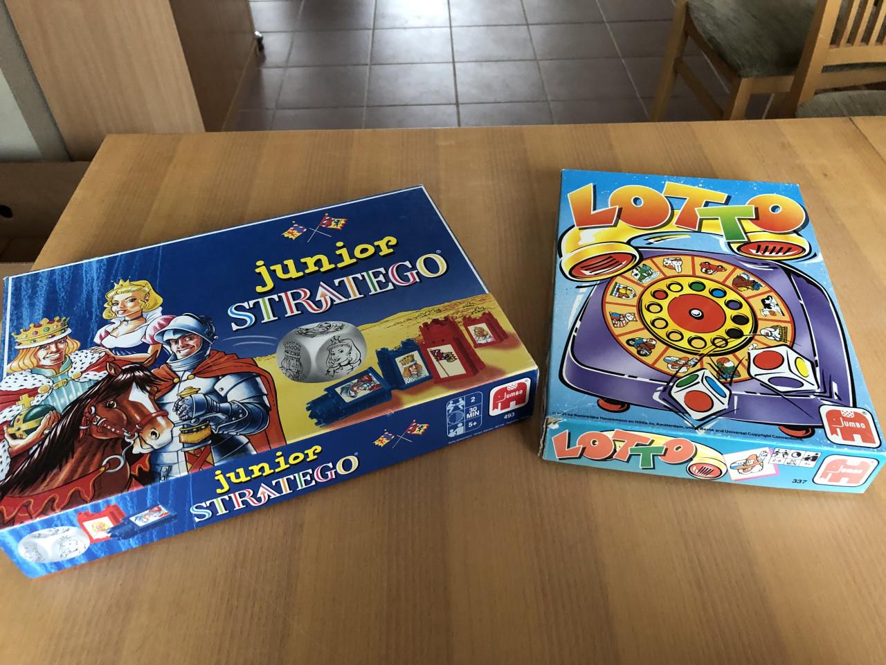 Te koop diverse spelen voor kinderen.(z.g.a.n.).