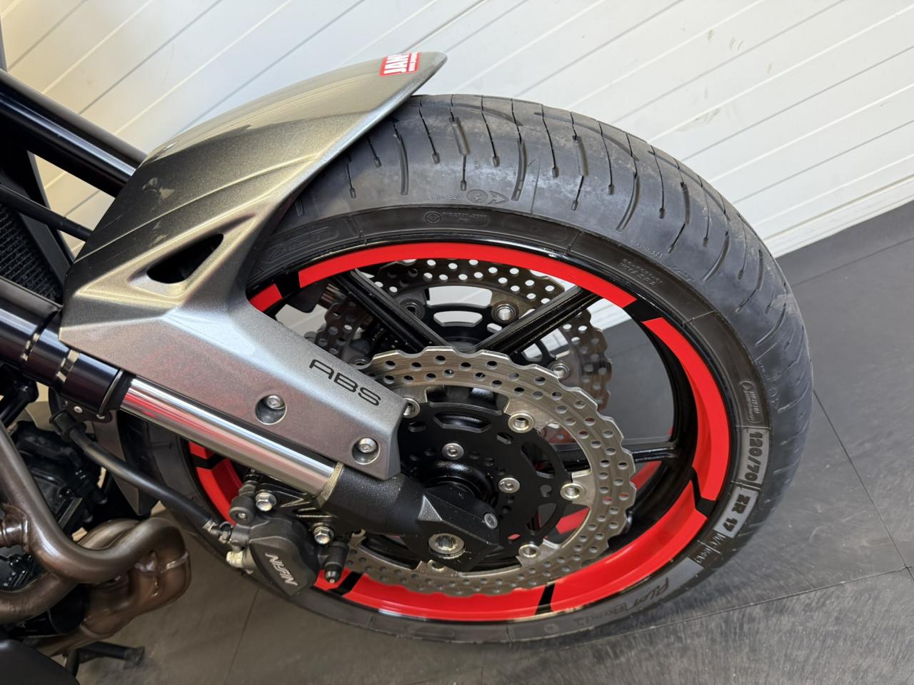 Goed onderhouden en zeer nette Kawasaki Versys 650!