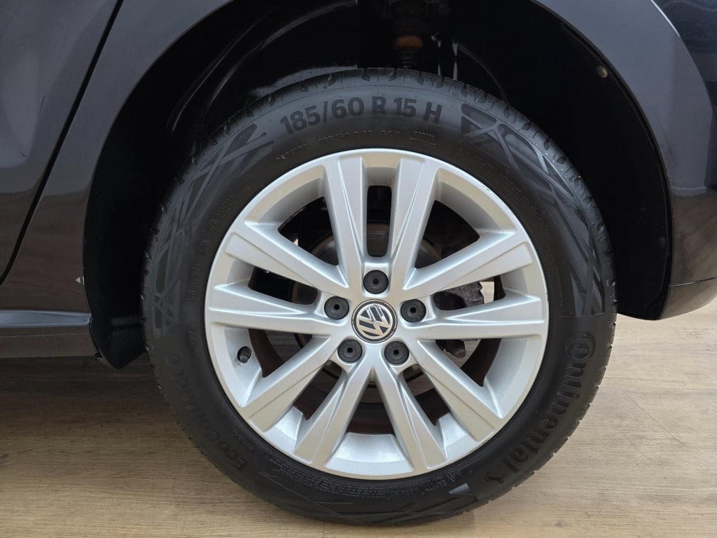 Volkswagen Polo occasion automaat 1.2 tsi highline prachtuitvoering | tweed