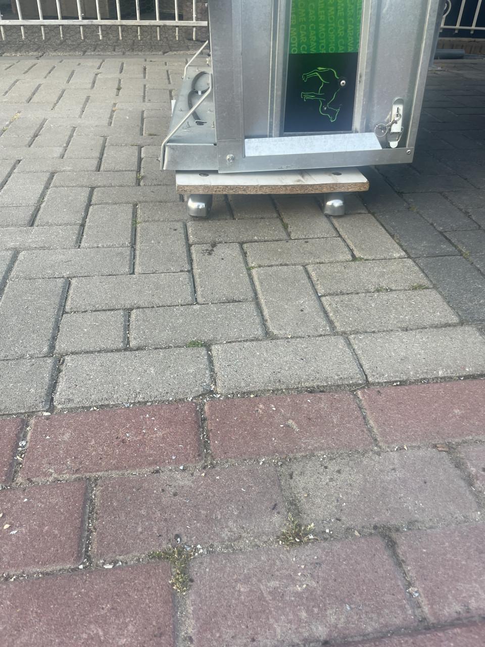 Compacte bagagewagen. Vakantiklaar !!