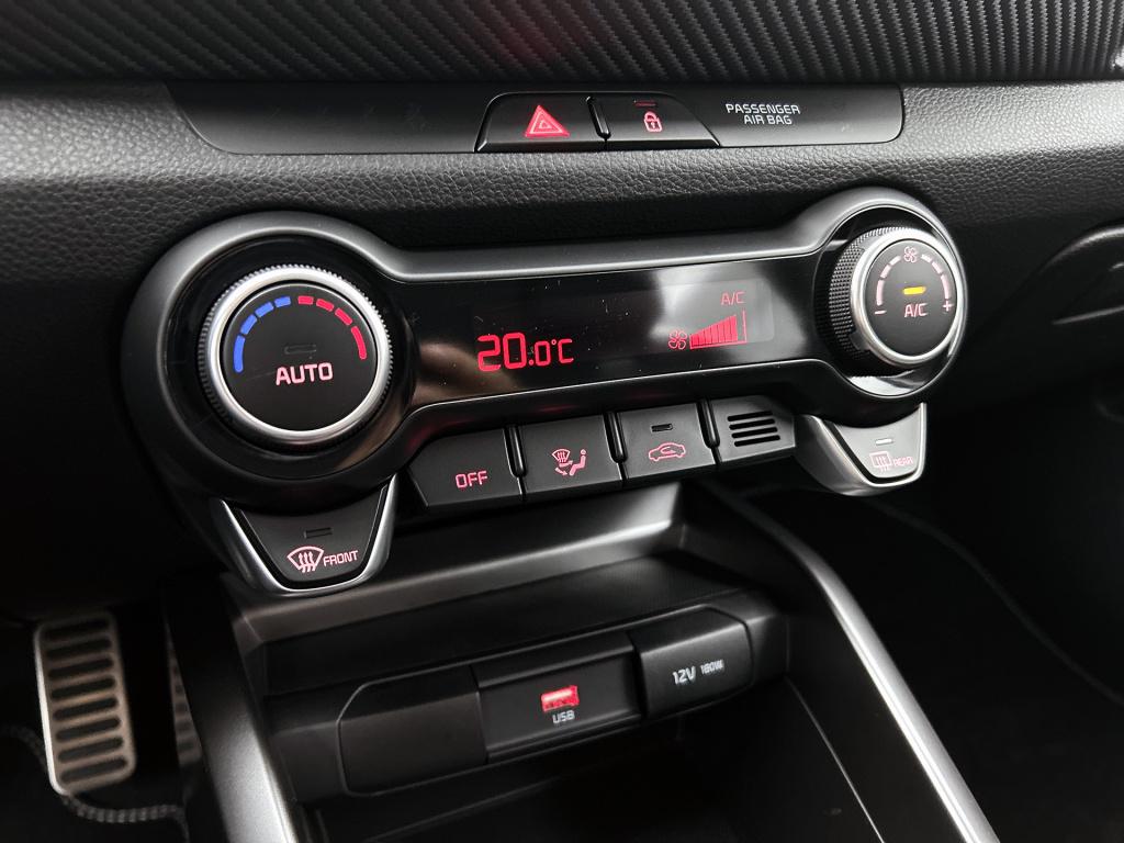 Kia Stonic 1.0 t-gdi mhev gt-line stoelverwarming | stuurverwarming | clima