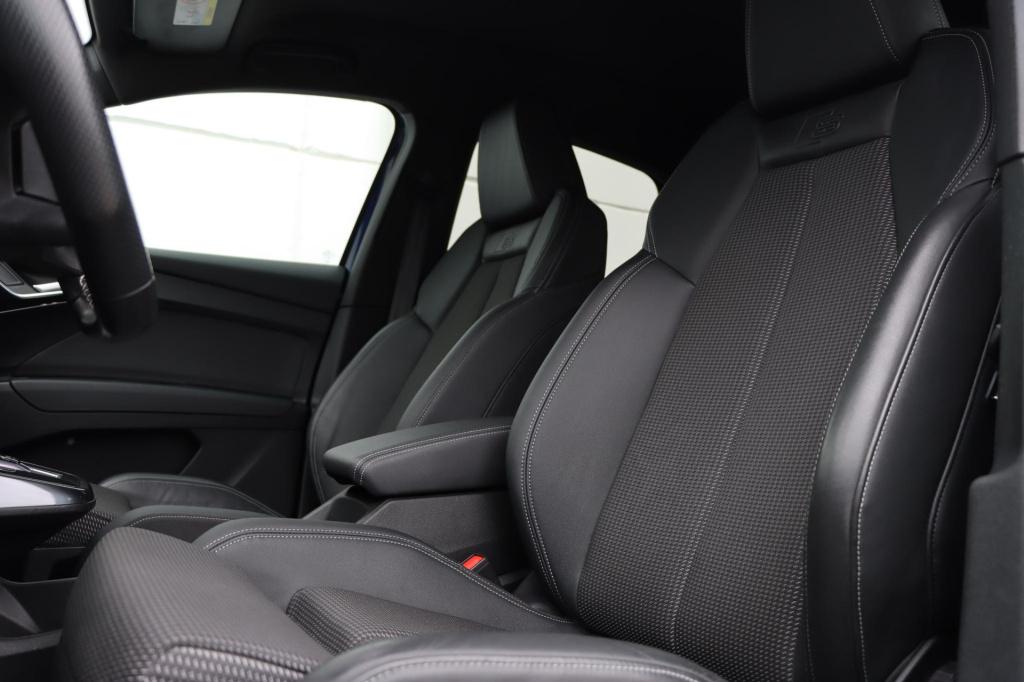 Audi Q4 Sportback E-tron 40 s edition 77 kwh 204pk | soh 98,1% |