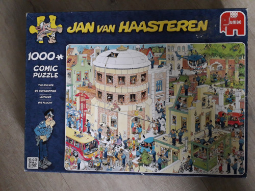 Jan van Haasteren puzzel : DE ONTSNAPPING