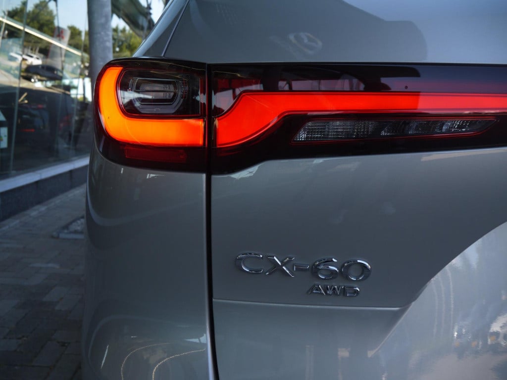 Mazda Cx-60 2.5 e-skyactiv phev homura|trekhaak|rijklaar