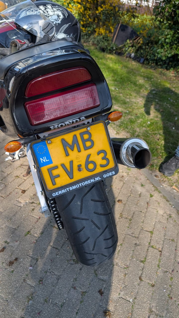 CBR 900RR Fireblade sc28