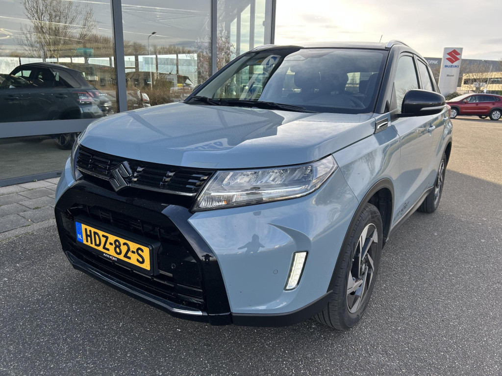 Suzuki Vitara 1.4 boosterjet style smart hybrid 1500 kg trekgewicht