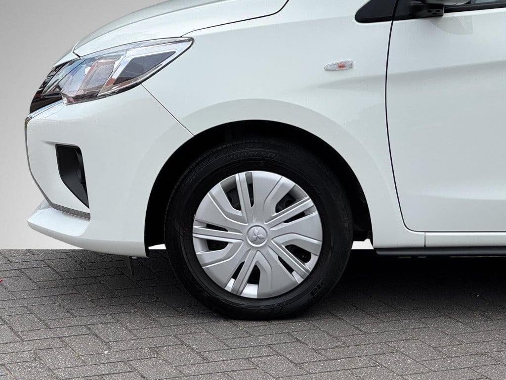 Mitsubishi Space Star 1.2 connect+