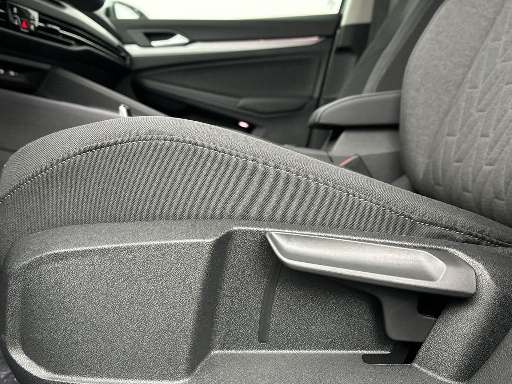 Volkswagen Golf life edition 204 pk plug in hybride