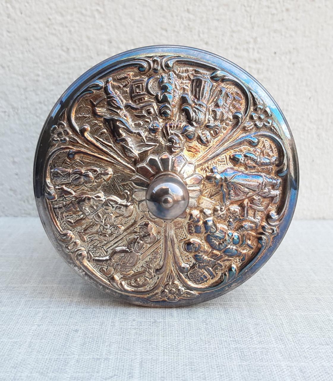 Theedoosje, verzilverd, uitgave Douwe Egberts