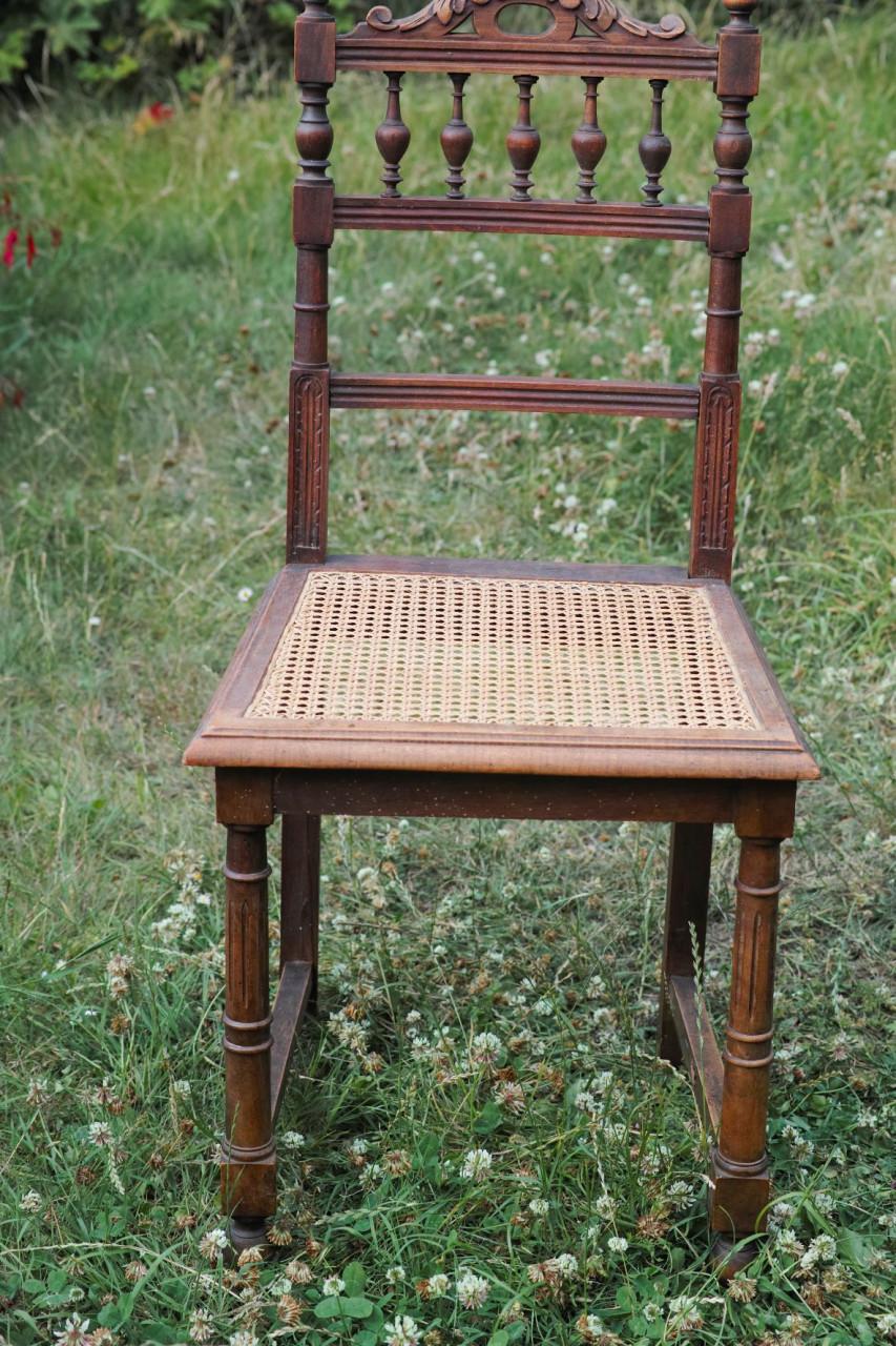 3 antieke stoeltjes