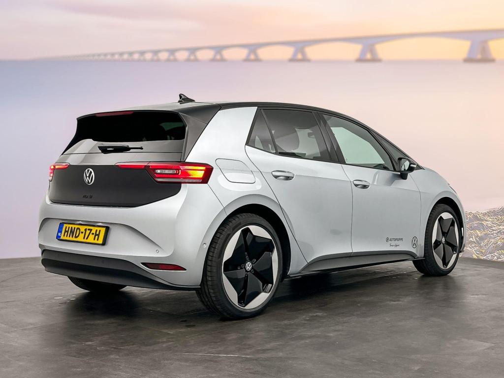 Volkswagen Id.3 pro business 59 kwh 231pk black style pakket