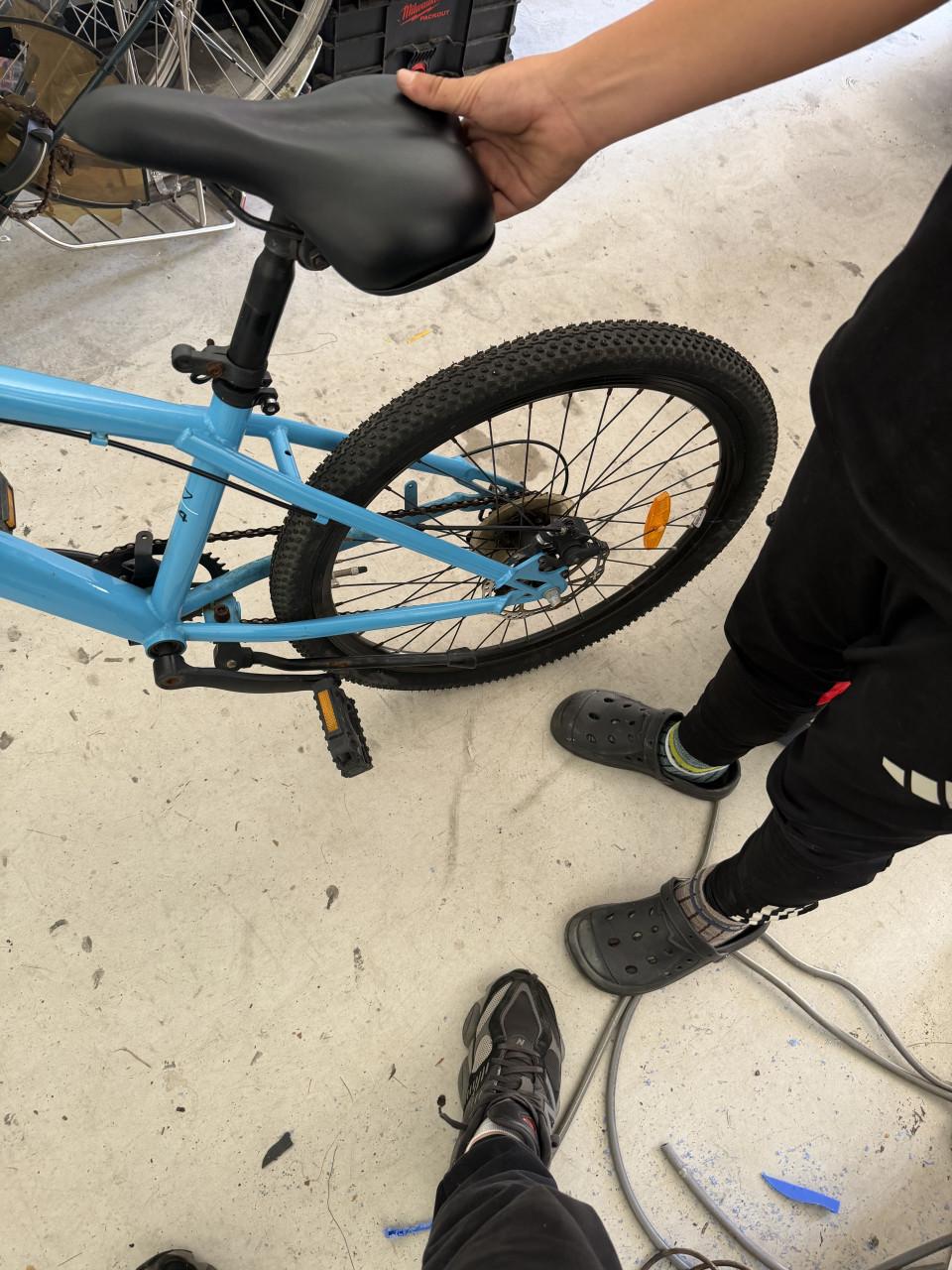 Jongens fiets