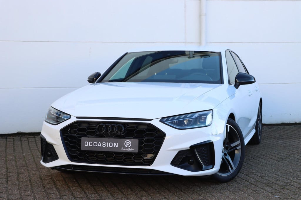 Audi A4 limousine 35 tfsi s edition 150pk s-tronic