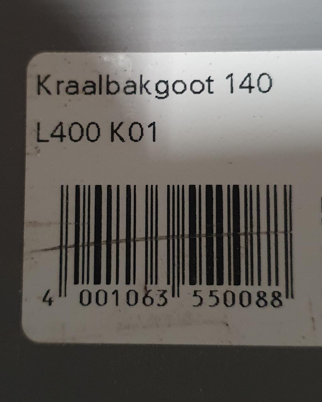 Nieuwe PVC dakgoot/kraalbakgoot incl afvoerbuis/regenpijp.