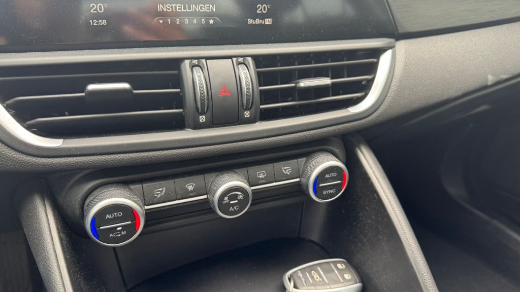 Alfa Romeo Giulia 2.0t