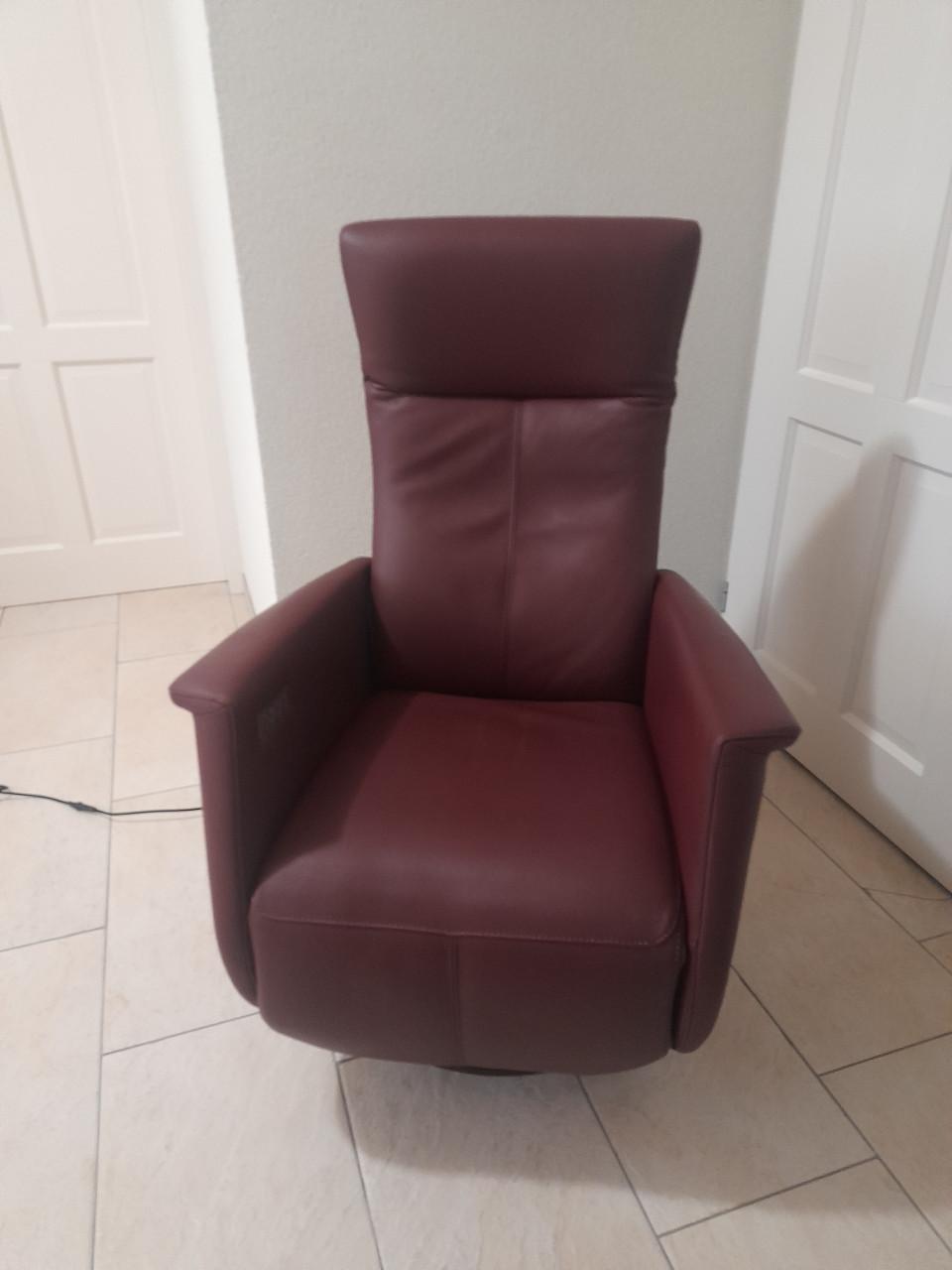 Prominent lederen Sta- op- stoel (in goede nette staat )