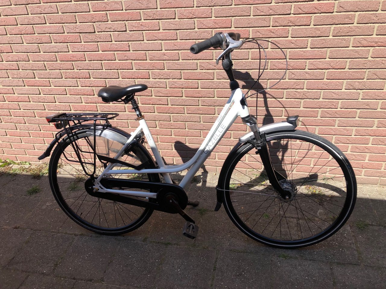 Nette damesfiets.