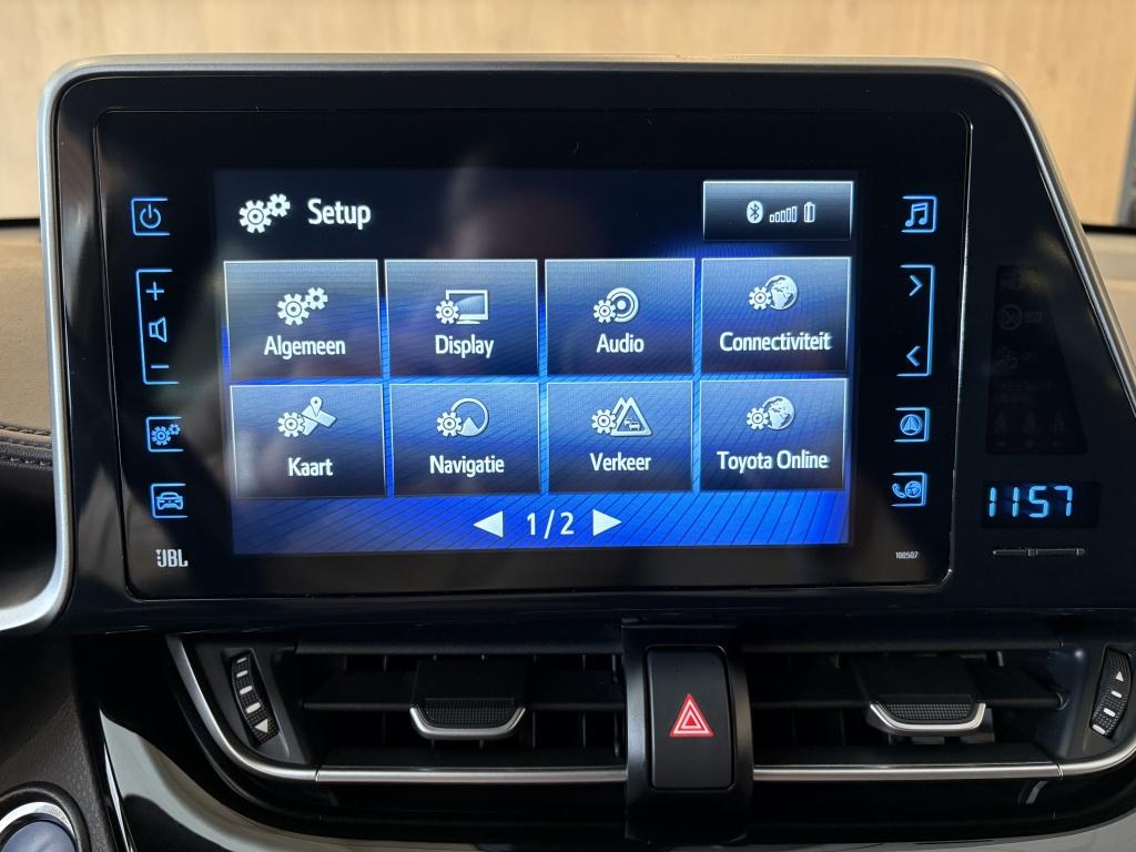 Toyota C-hr 1.8 hybrid executive