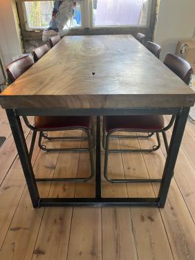 Eettafel hout industrieel