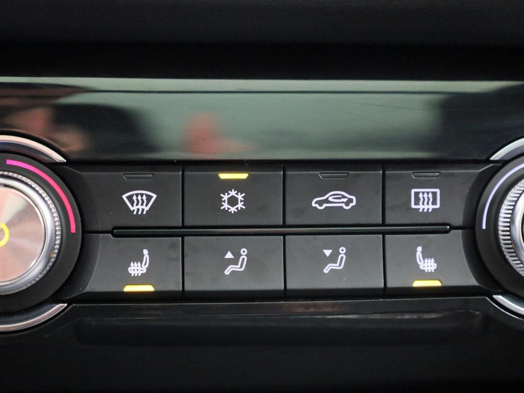 MG Zs Ev mg luxury 45 kwh aut. | panoramadak | lederen bekleding | navigati