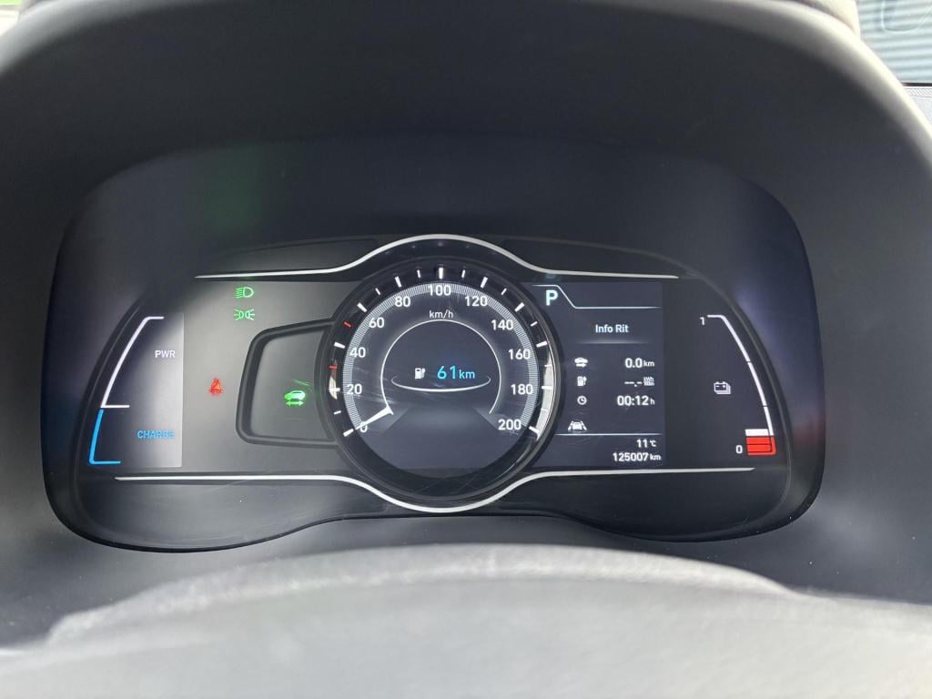 Hyundai Kona ev fashion 64 kwh design pack soh 95% 3-fase lader!