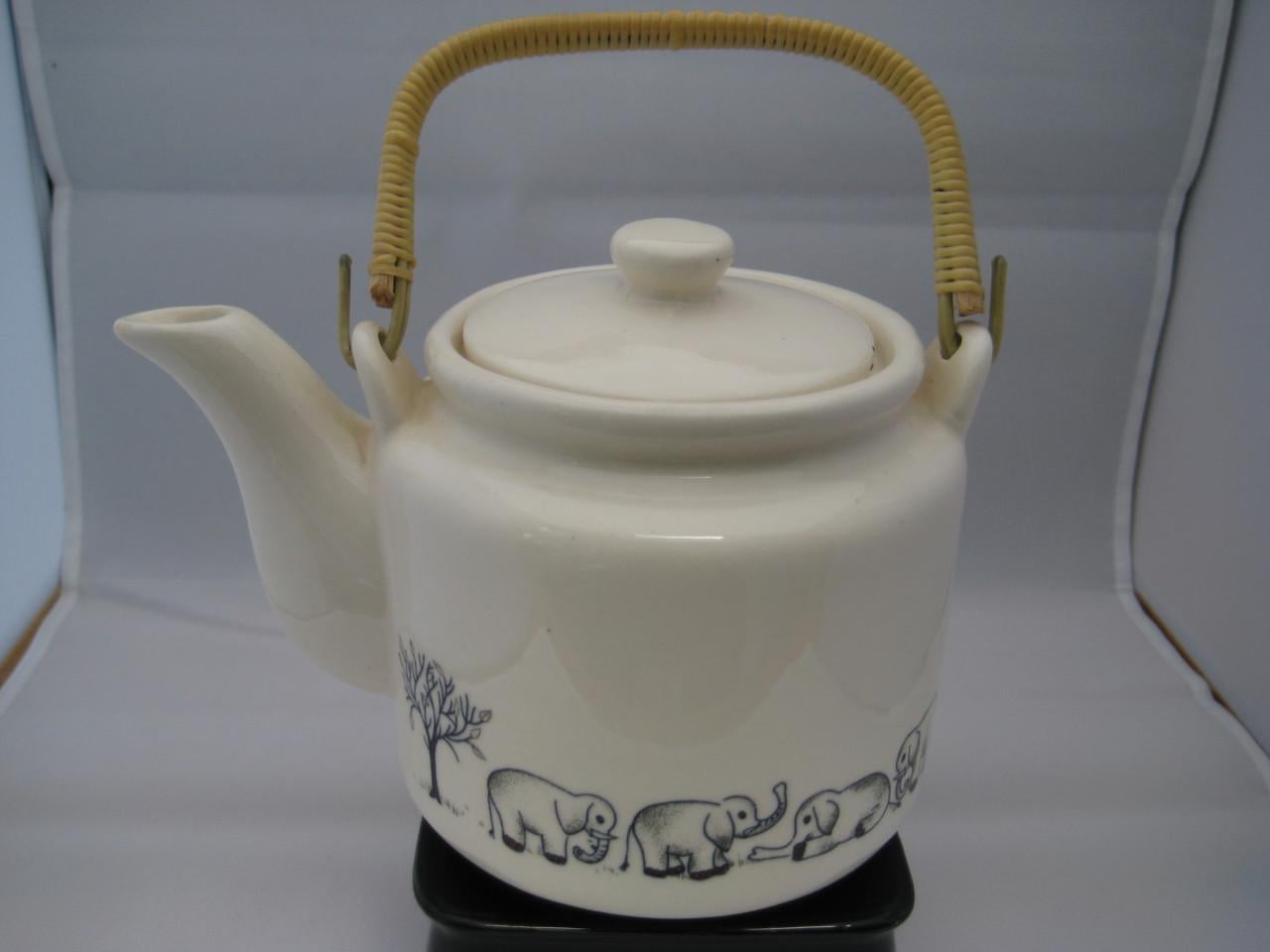 Diverse thee- en koffiepotten       doos 56