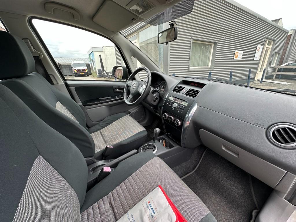 Suzuki Sx4 1.6 exclusive automaat airco hoge zit!