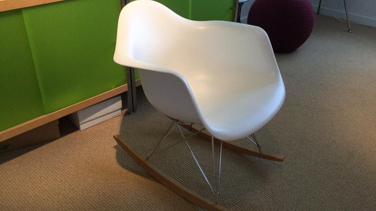 Design Vitra Eames schommelstoel