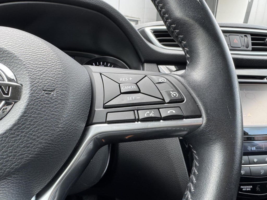 Nissan Qashqai 1.2 n-connecta | trekhaak | navigatie | 360° camera | keyles
