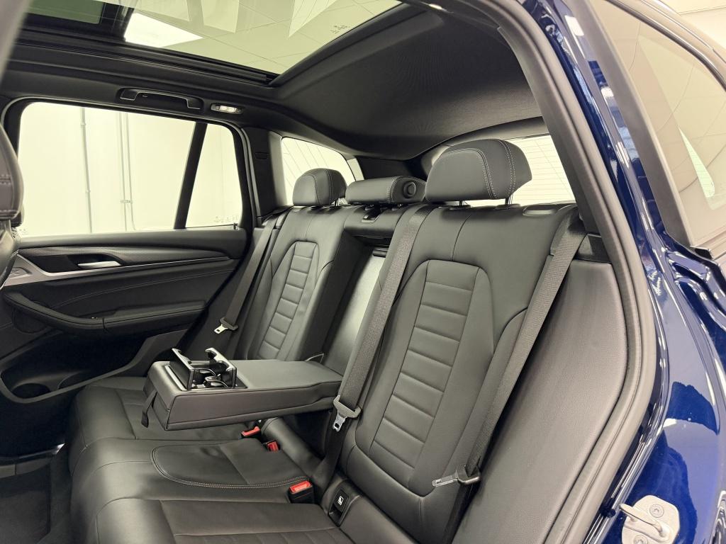 BMW X3 xdrive30e m-sport | panoramadak | memory | tansanitblau |