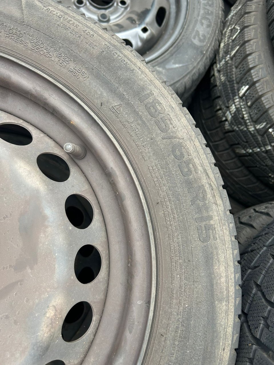 STALEN VELGEN MET MICHELIN ENERGY ZOMERBANDEN 15 INCH