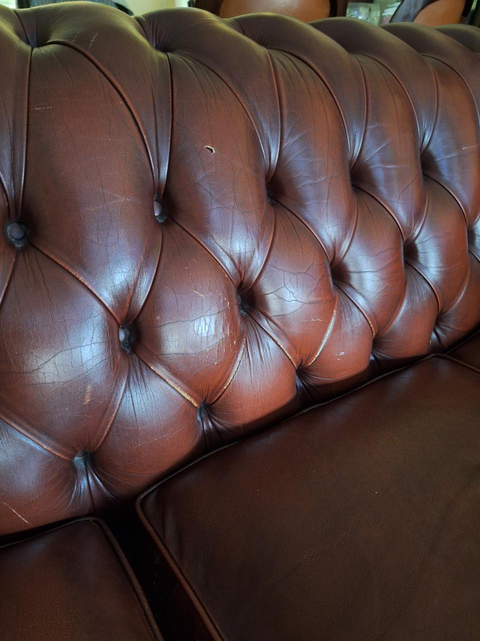 Chesterfield bank te koop