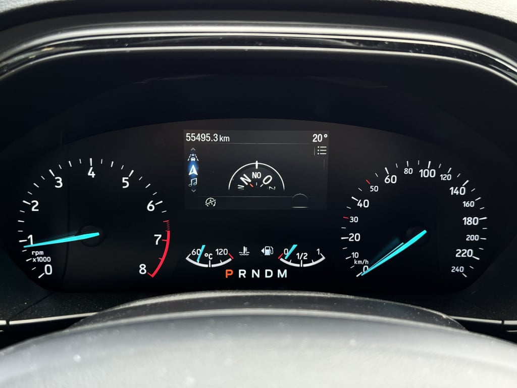 Ford Focus wagon 1.0 ecoboost hybrid st line | winter package | camera | cr