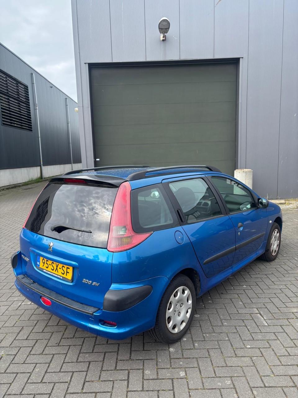 Peugeot 206 1.4 SW 2006 Blauw | NAP | NIEUWE APK!