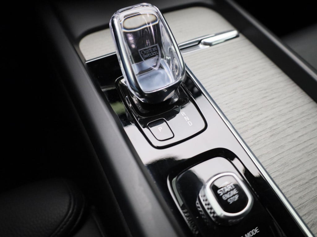 Volvo V60 2.0 b4 inscription | automaat | lmv | virtual cockpit | parkeer s